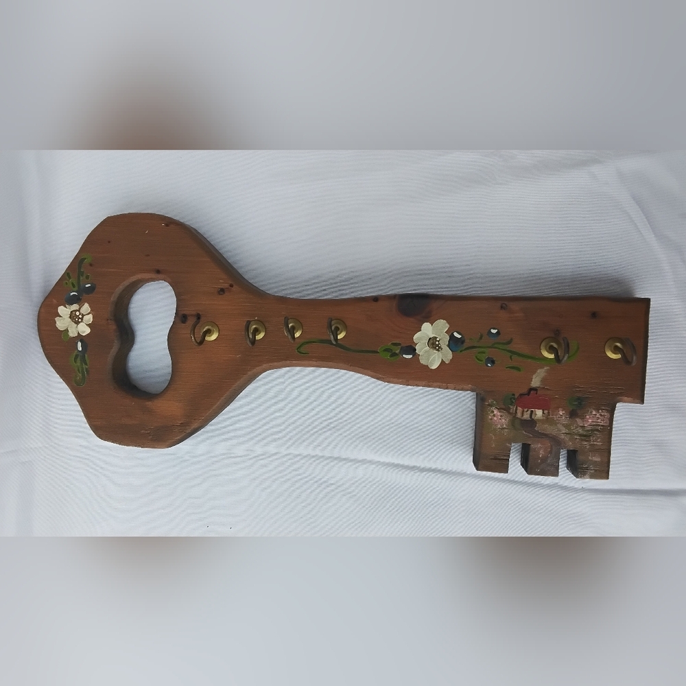 Hand Crafted Brown Floral Wooden Key Wall Hook